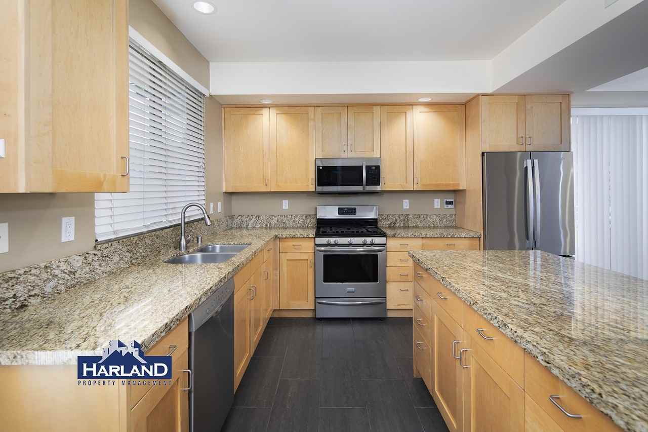 3528-3538 Indiana St Unit 3528 - Photo 5 of 26