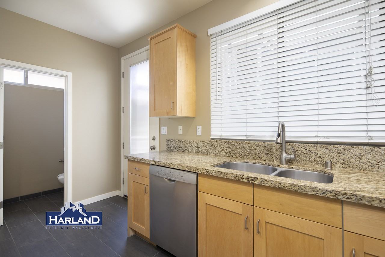 3528-3538 Indiana St Unit 3528 - Photo 7 of 26