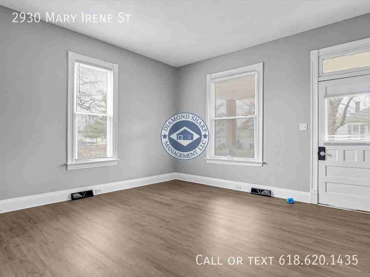 2930 Mary Irene St - Photo 2 of 17