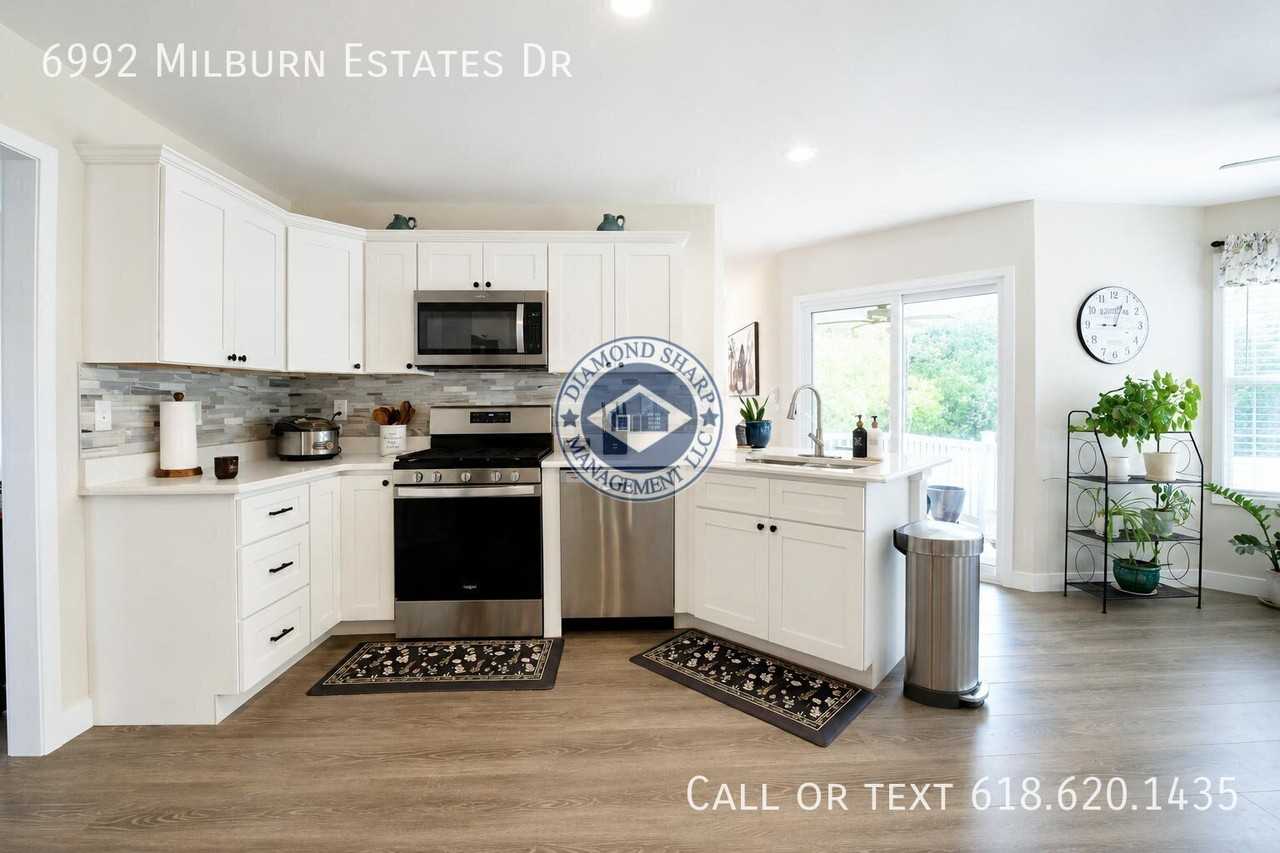 6992 Milburn Estates Dr - Photo 5 of 16