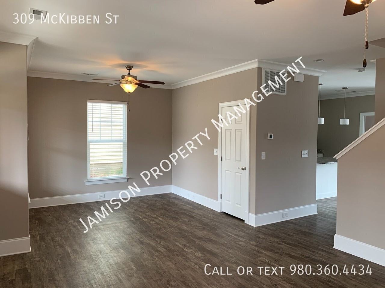 309 Mckibben St - Photo 5 of 9
