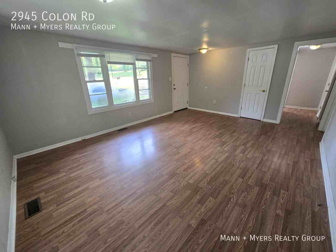2945 Colon Rd - Photo 3 of 15
