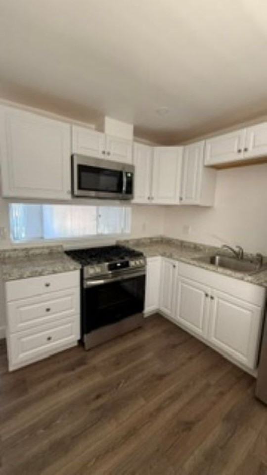 Altadena  (Altadena Manor Apartments) - Photo 5 of 44