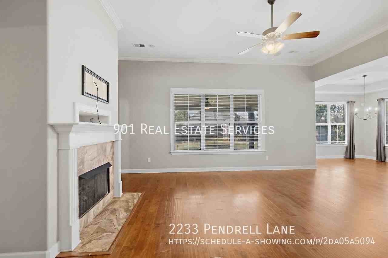 2233 Pendrell Ln - Photo 5 of 29