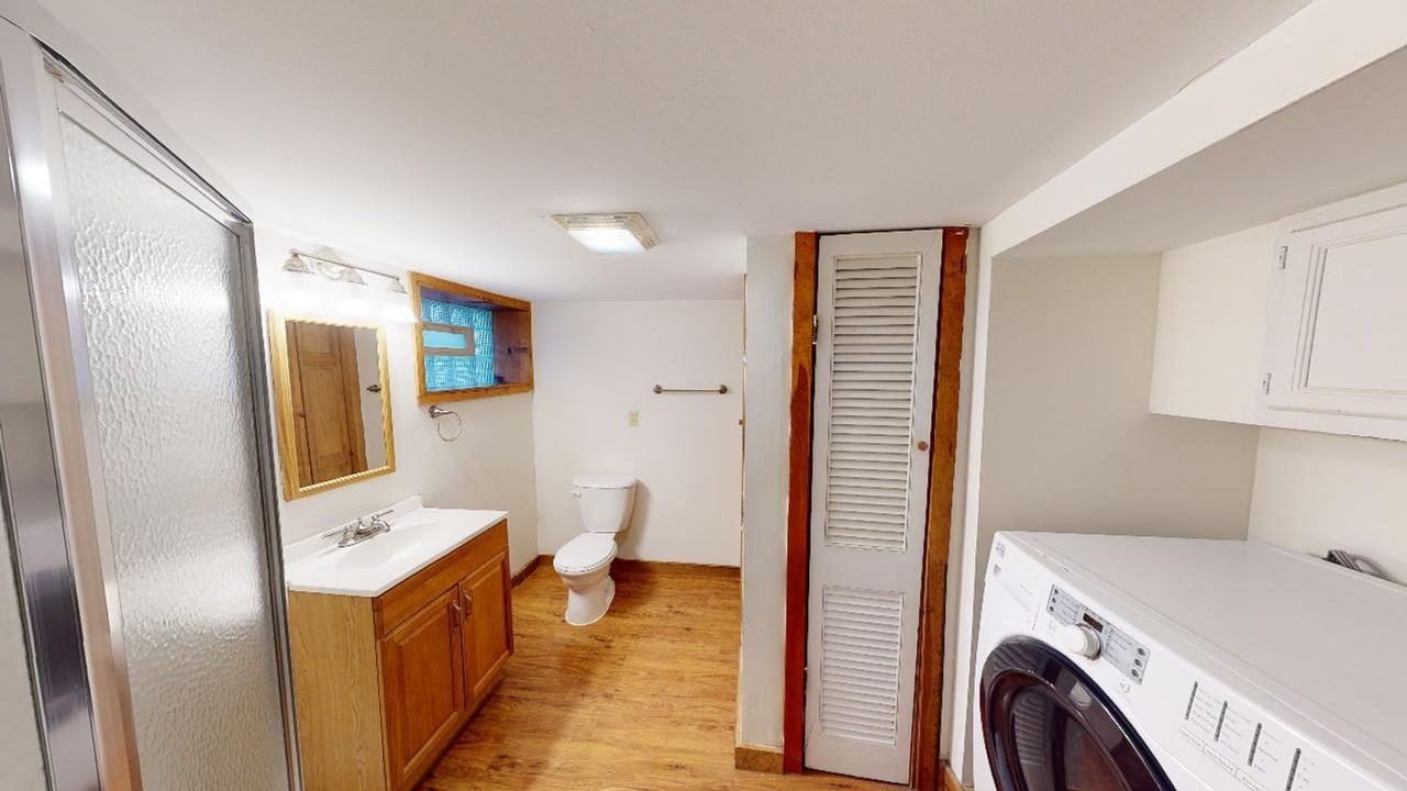 160 E Maynard Ave - Photo 6 of 11