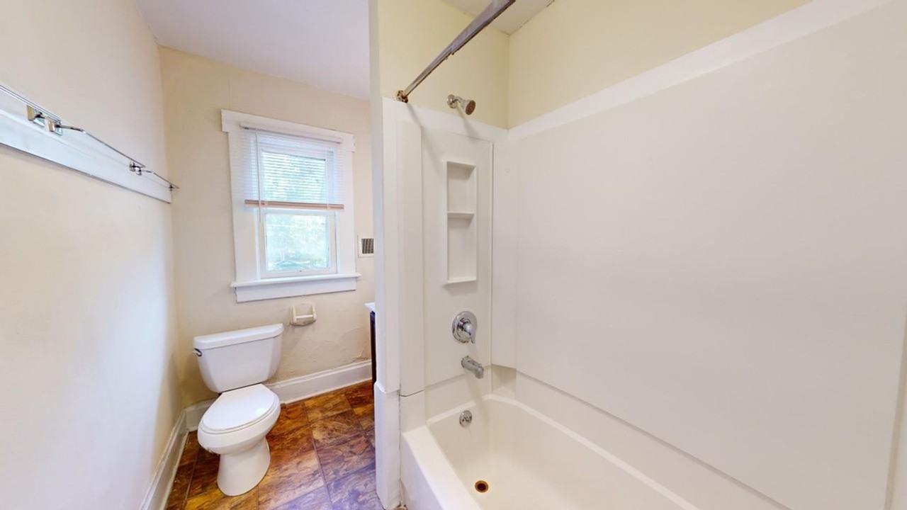 102 E Patterson Ave - Photo 6 of 14