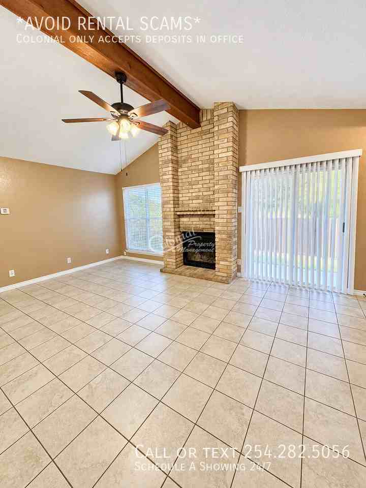 2210 Cimmaron Dr - Photo 3 of 18