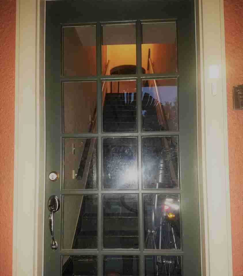 415 E Livingston St #G - Photo 3 of 32