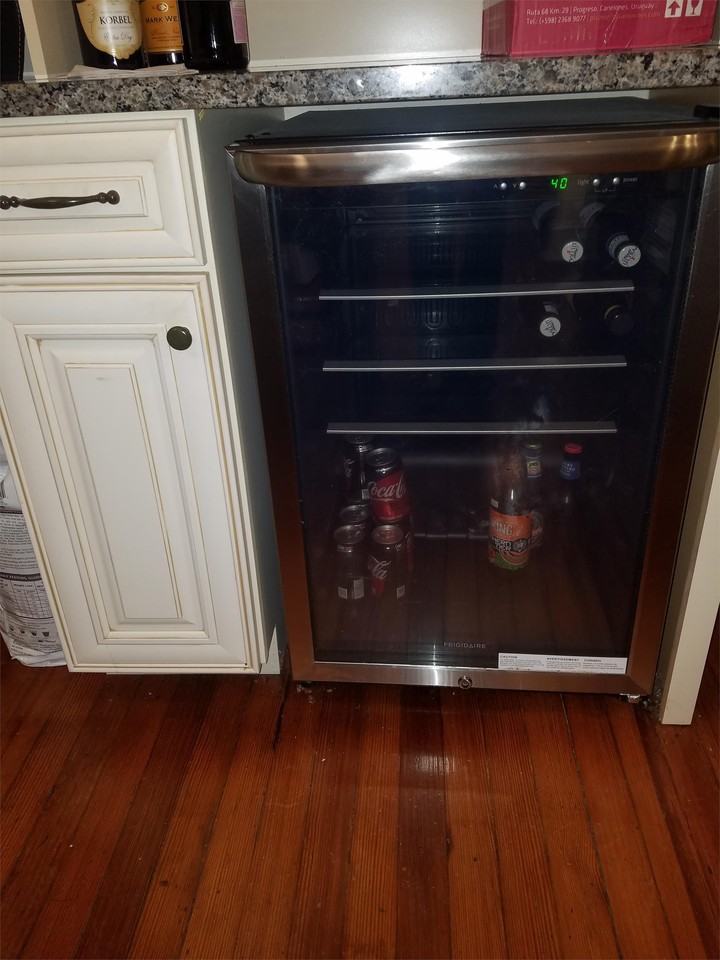 415 E Livingston St #G - Photo 6 of 32