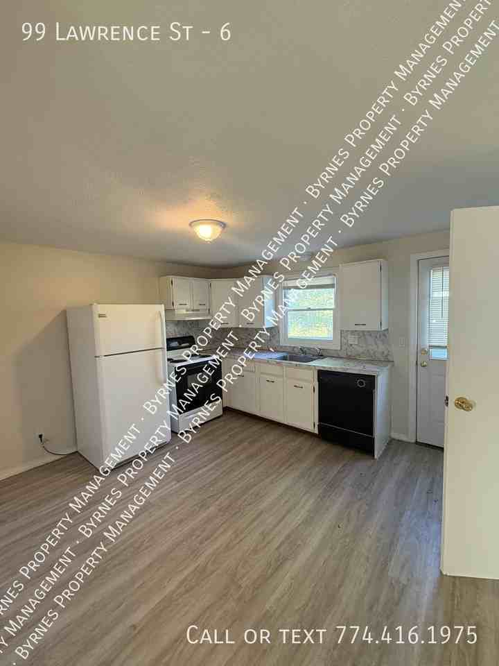 99 Lawrence St #6 - Photo 3 of 12