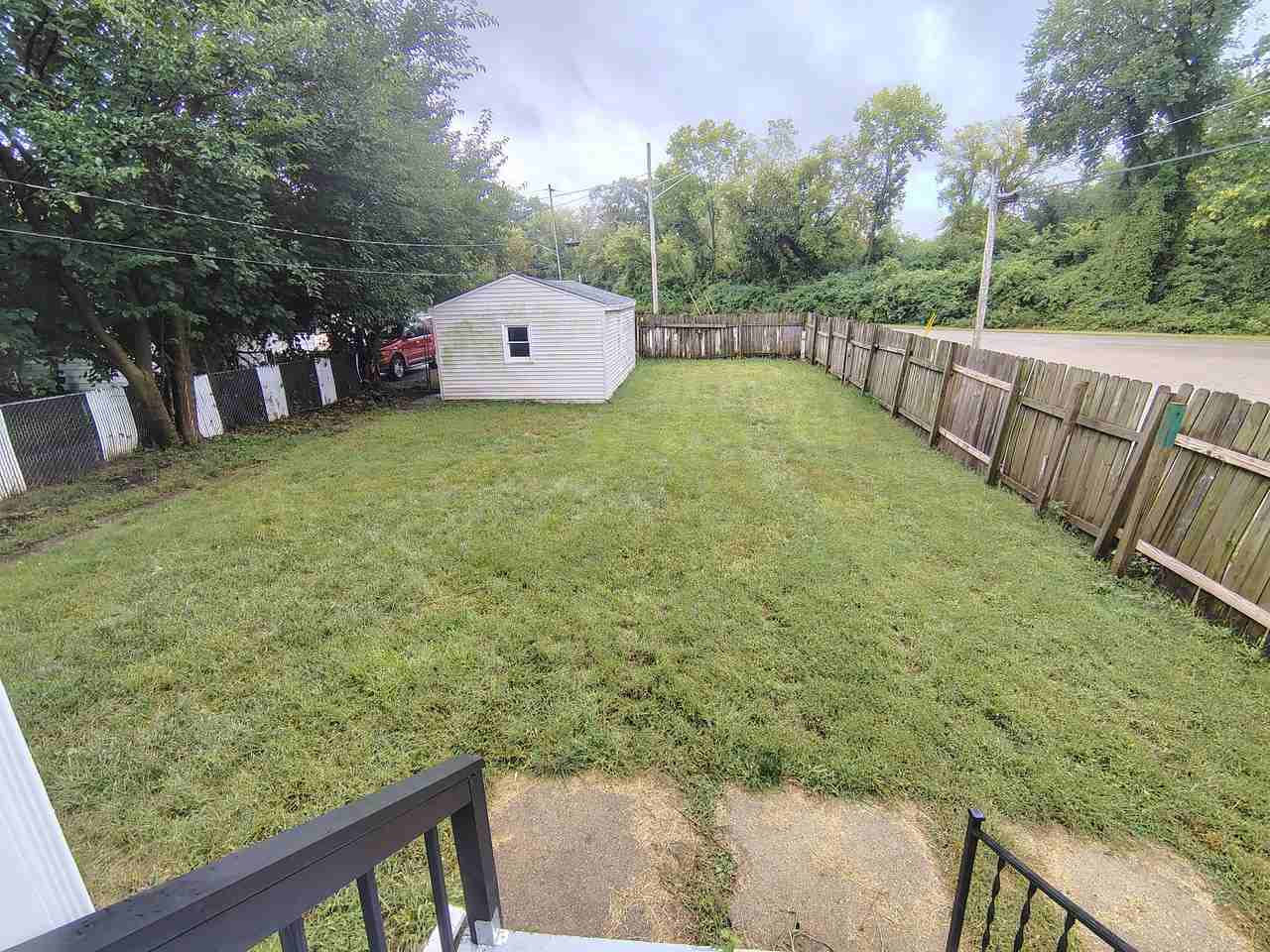 2001 13th Ave - Photo 2 of 13