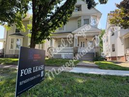 featured image of 1131 S 2nd St #4