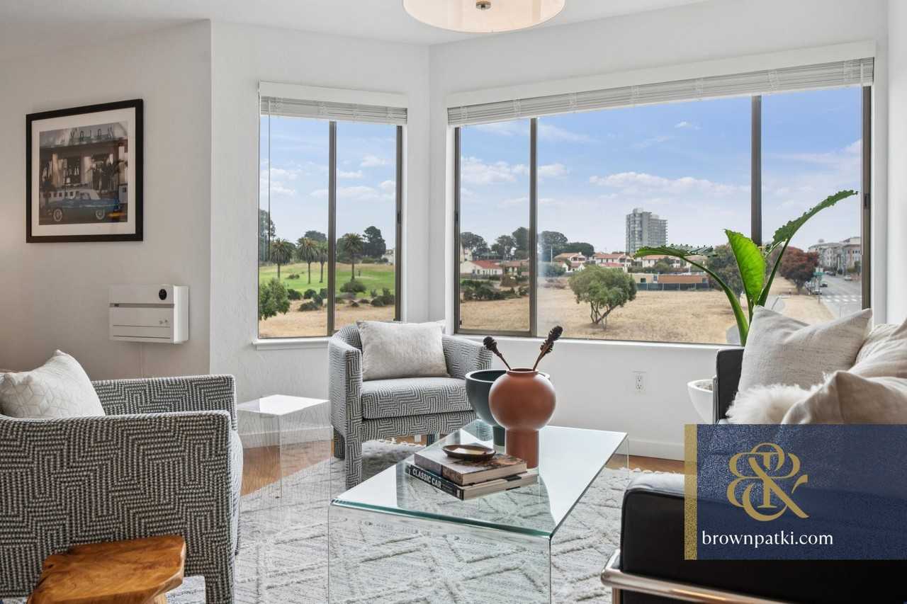 3501 Laguna St #307 - Photo 4 of 24