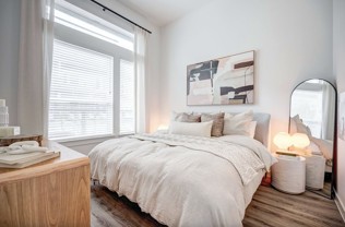 4402 S Congress Ave - Photo 1 of 1