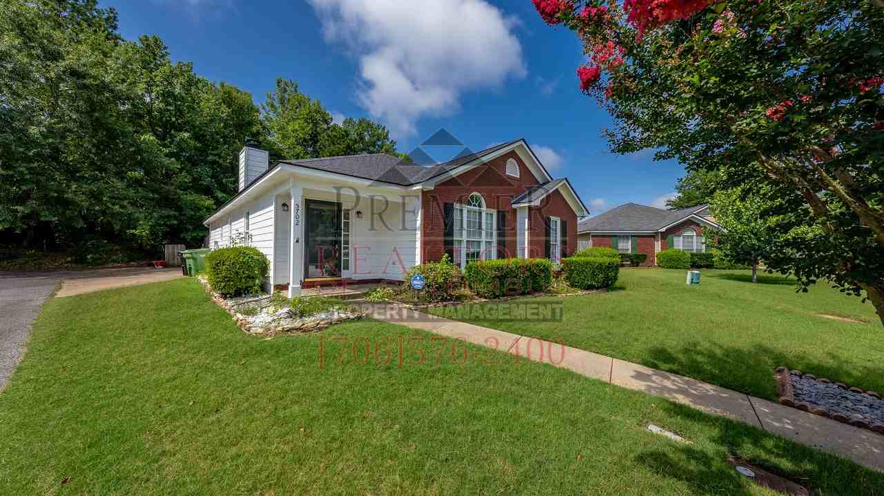 5702 Stoneridge Dr - Photo 4 of 32