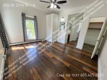 800 W 12th St #6 - Photo 1 of 1
