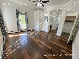 800 W 12th St #6 - Photo 1 of 1