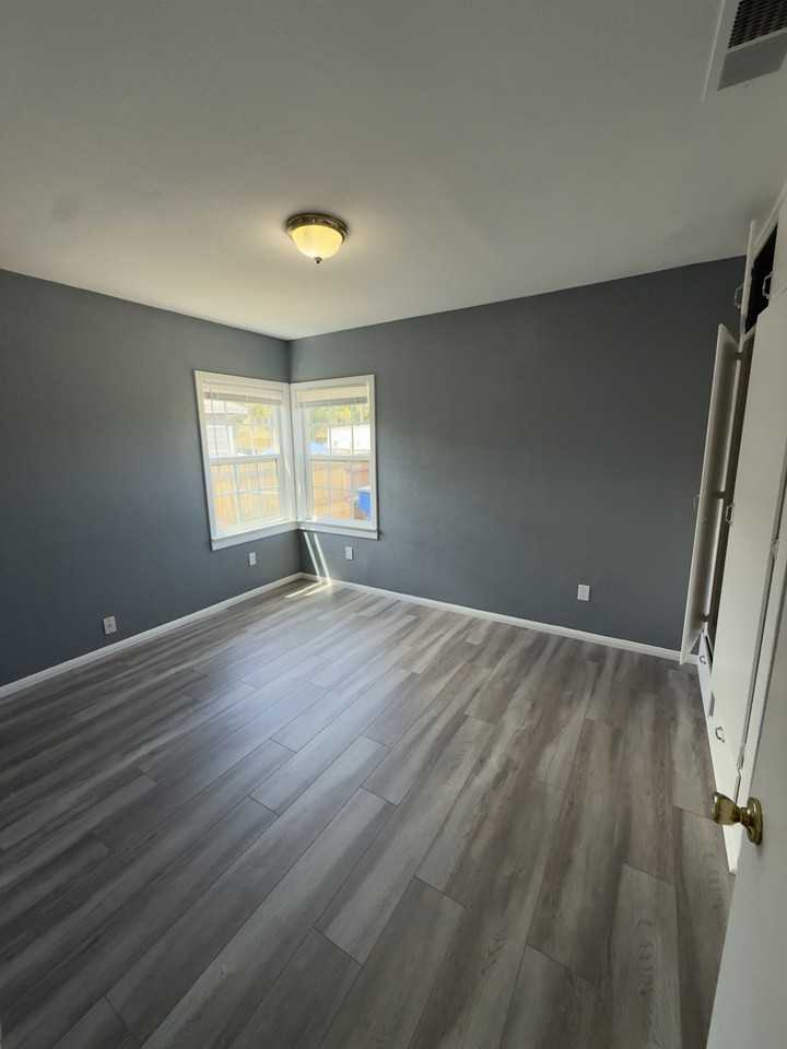 9745 Garfield St #NA - Photo 7 of 16