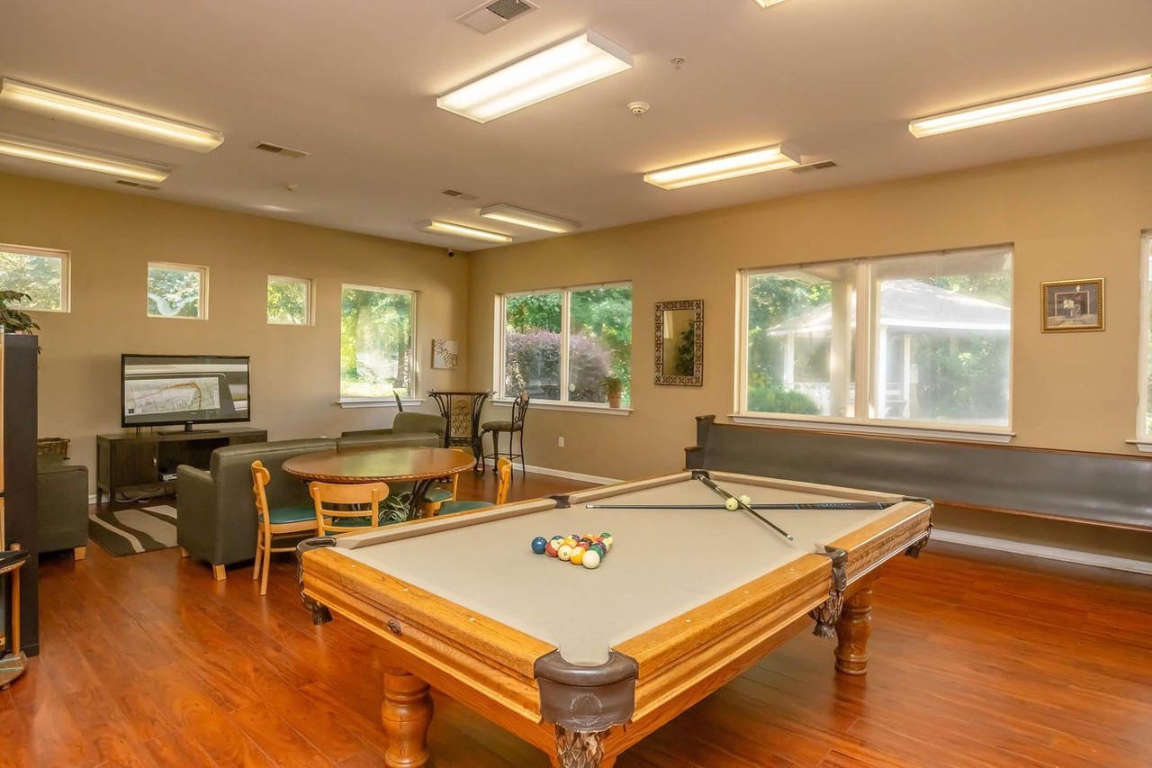 Peachstone Independent Living - Photo 4 of 19
