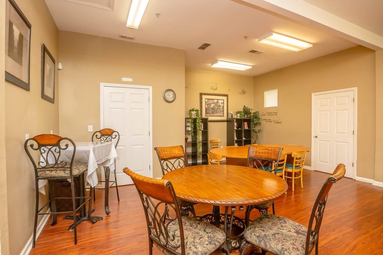 Peachstone Independent Living - Photo 5 of 19