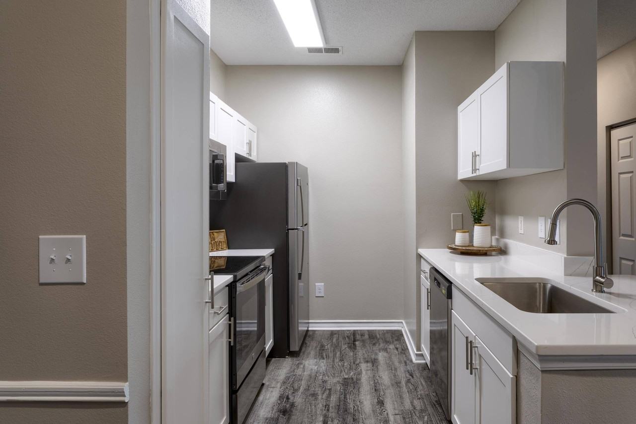 Wyndchase Aspen Grove - Photo 3 of 38