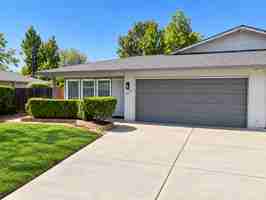 featured image of 3451 Verla St
