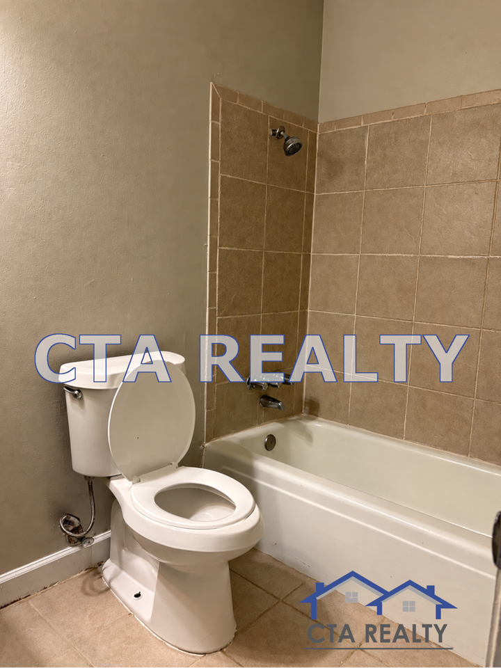 15601 Waycross Dr #NA - Photo 6 of 12