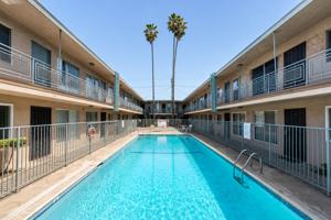 featured image of 9553 Flower St