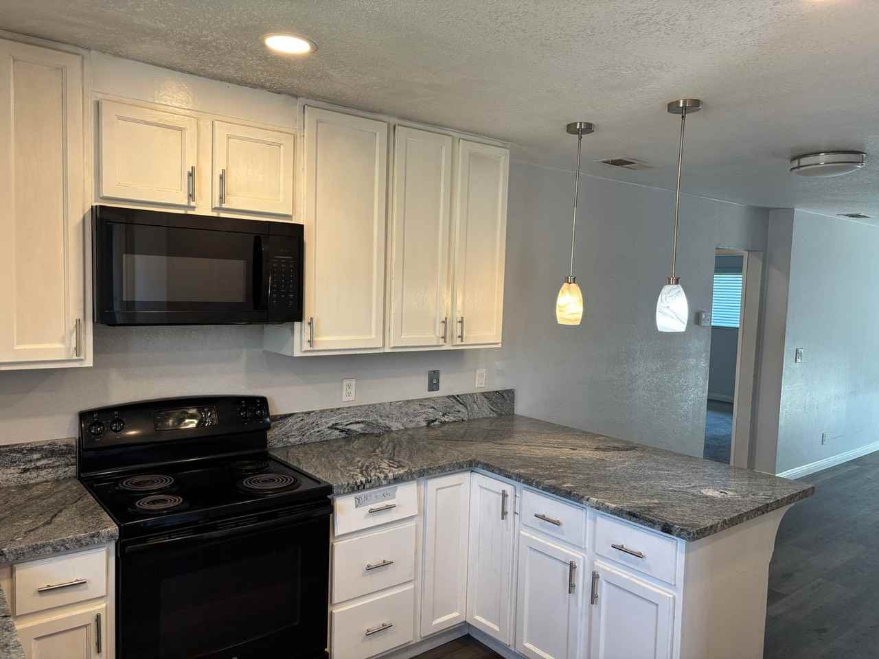 6829 Harmon Dr - Photo 3 of 19