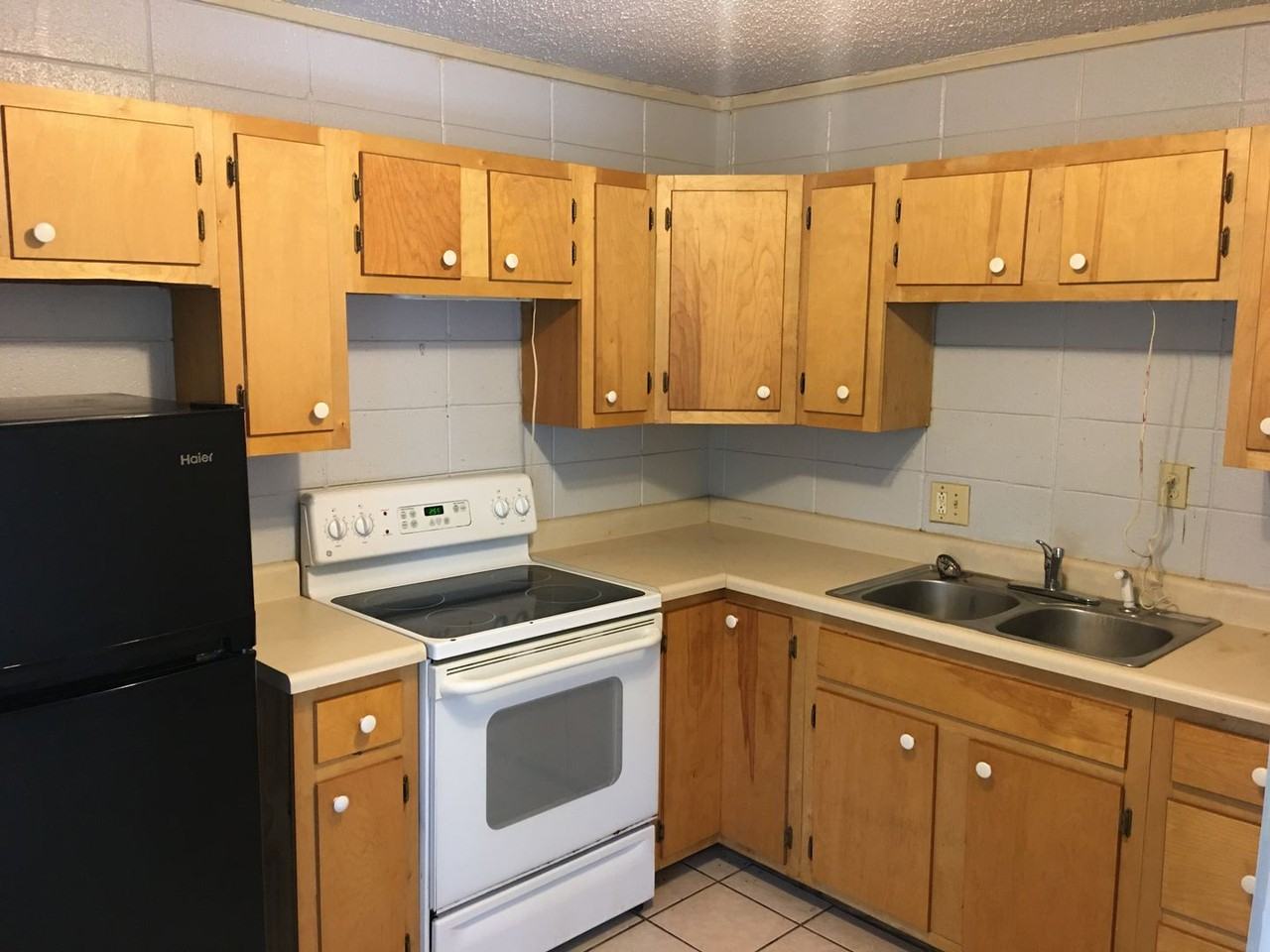 8 Pine Tree Dr #RD - Photo 3 of 6