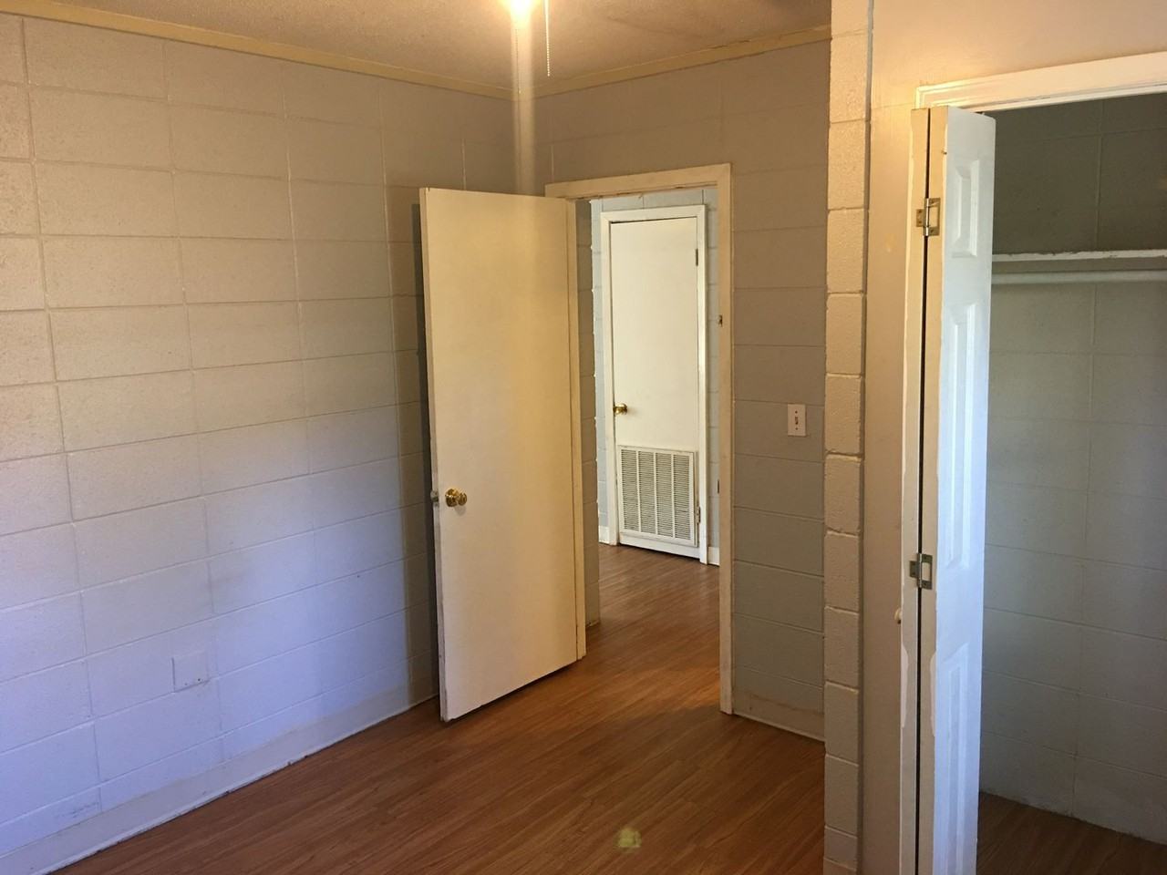 8 Pine Tree Dr #RD - Photo 6 of 6