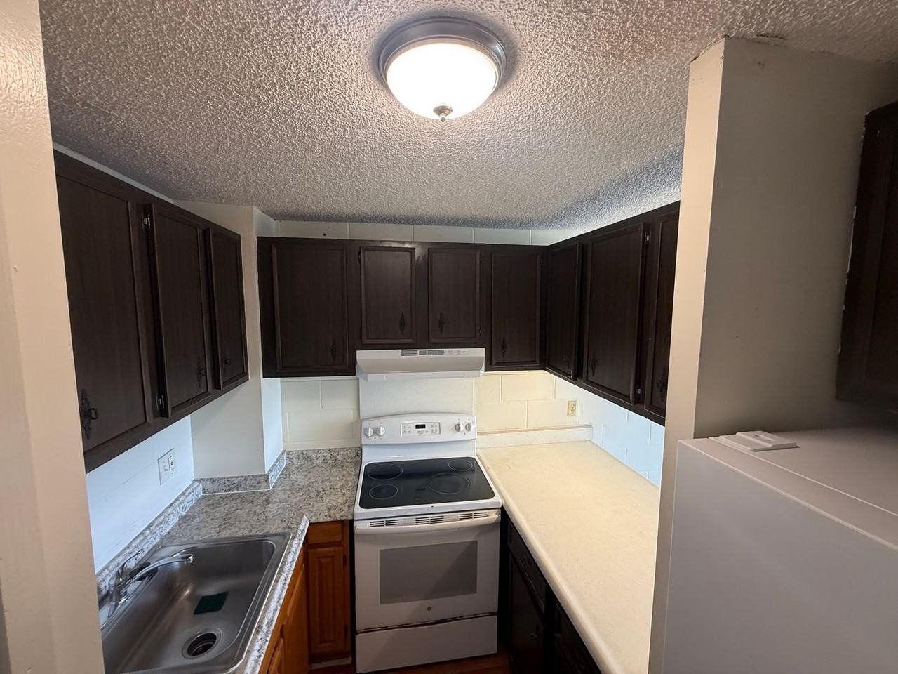 4156 Rice St - Photo 2 of 11