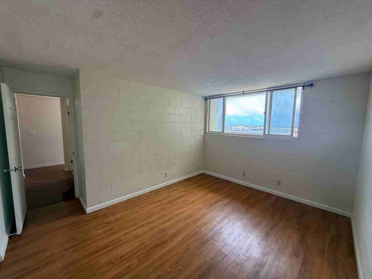 4156 Rice St - Photo 6 of 11