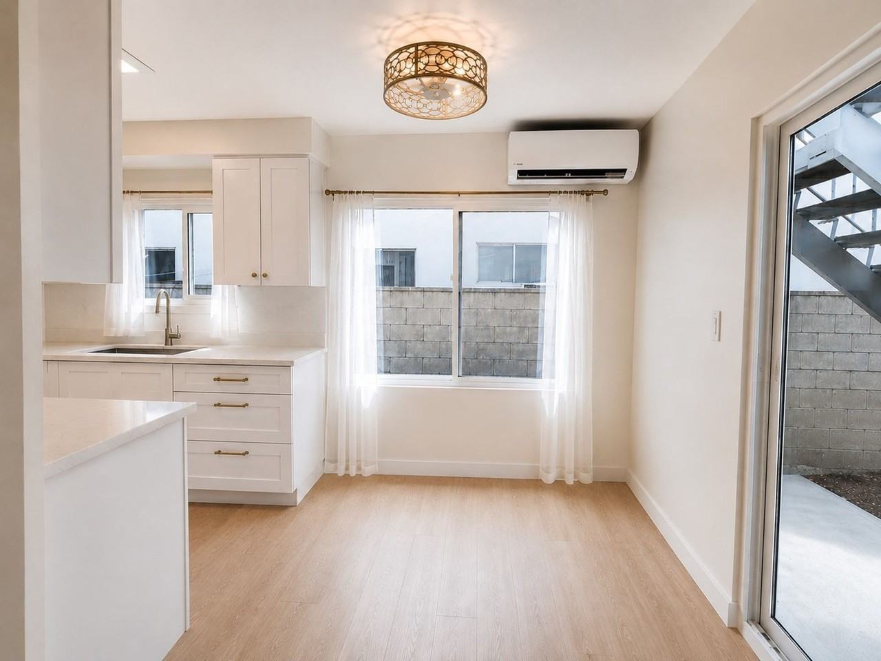 COMING SOON, 1 BED + 1.5 BATH at 1522 Harvard St, Santa Monica, CA 90404. - Photo 2 of 12