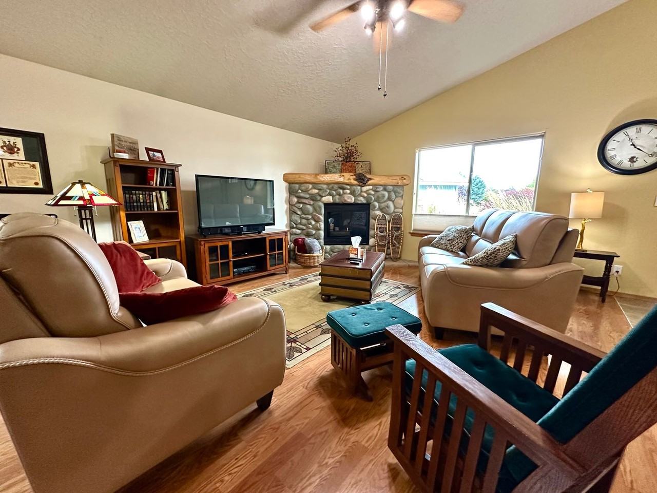 20537 Dylan Loop - Photo 6 of 24