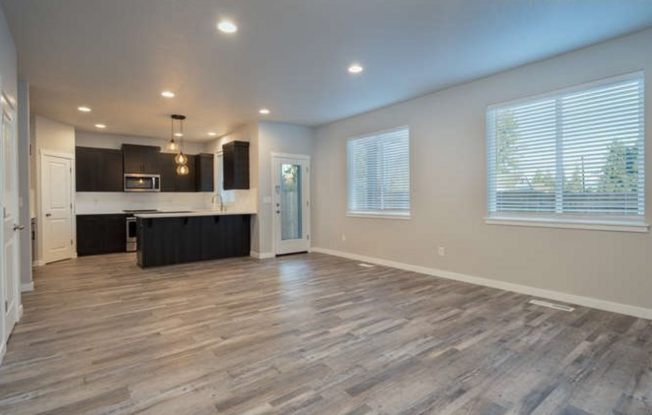 4910 Ne 65th Ct - Photo 7 of 15