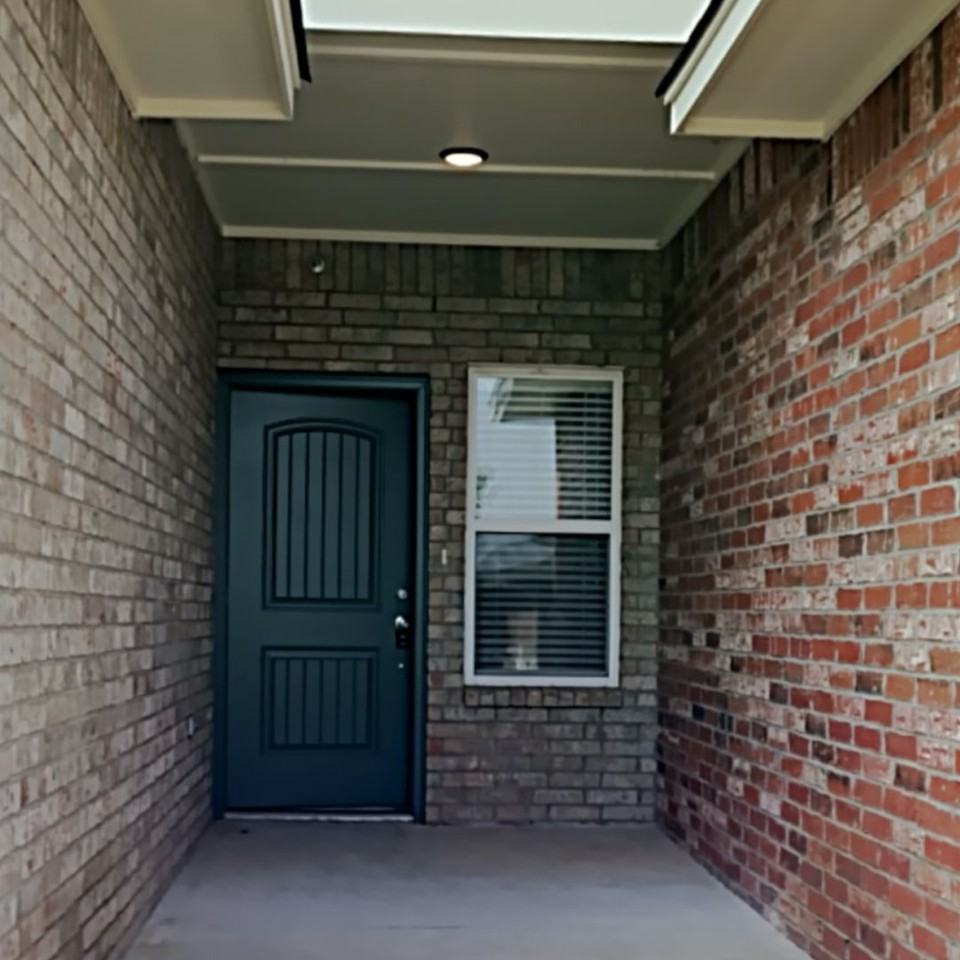 778 Sw 13th St - Photo 3 of 21