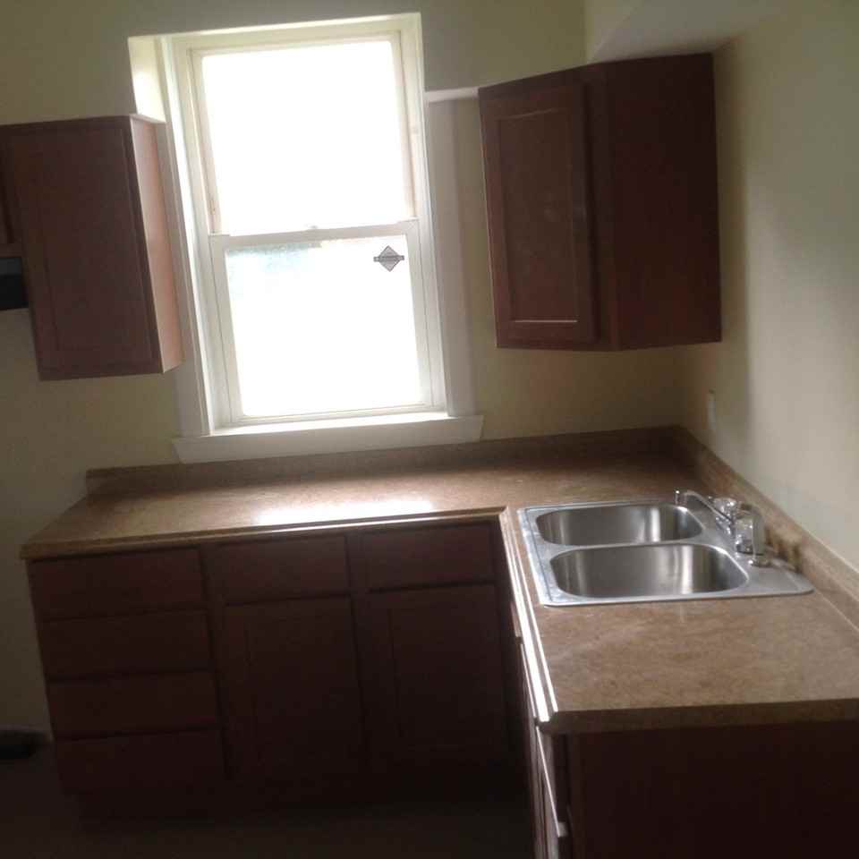 3001 Miami St - Photo 3 of 21