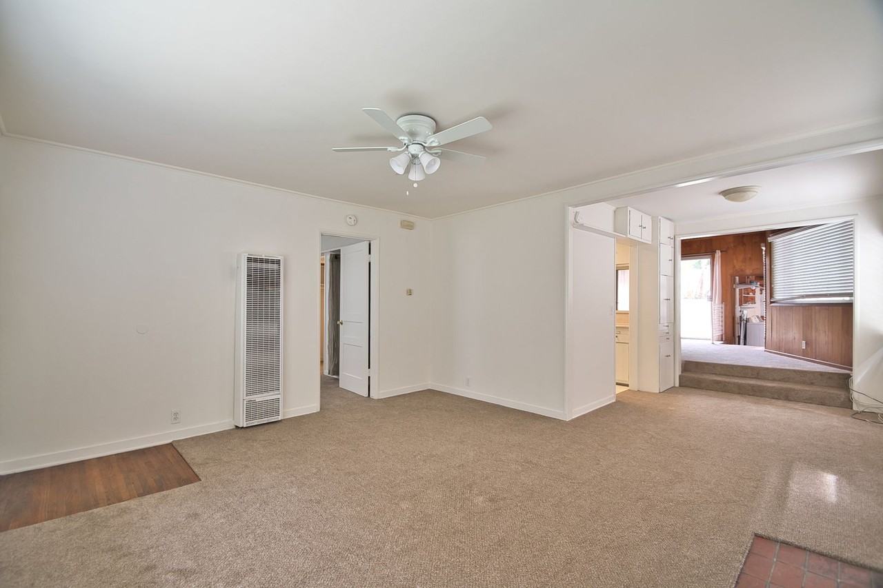 1804 Pacific Ave - Photo 4 of 16