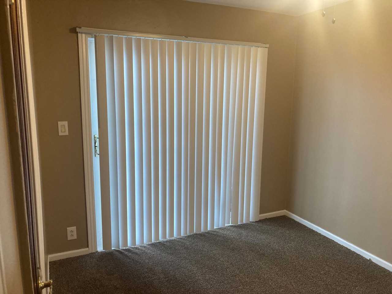 22074 Pleasant Ave - Photo 7 of 21