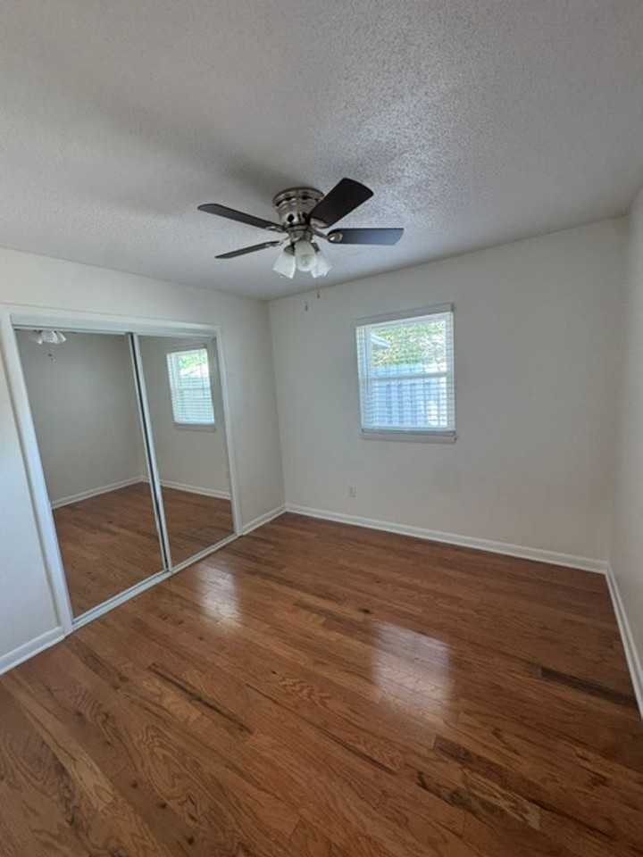 180 180 SE Villas Ct C - Photo 4 of 15