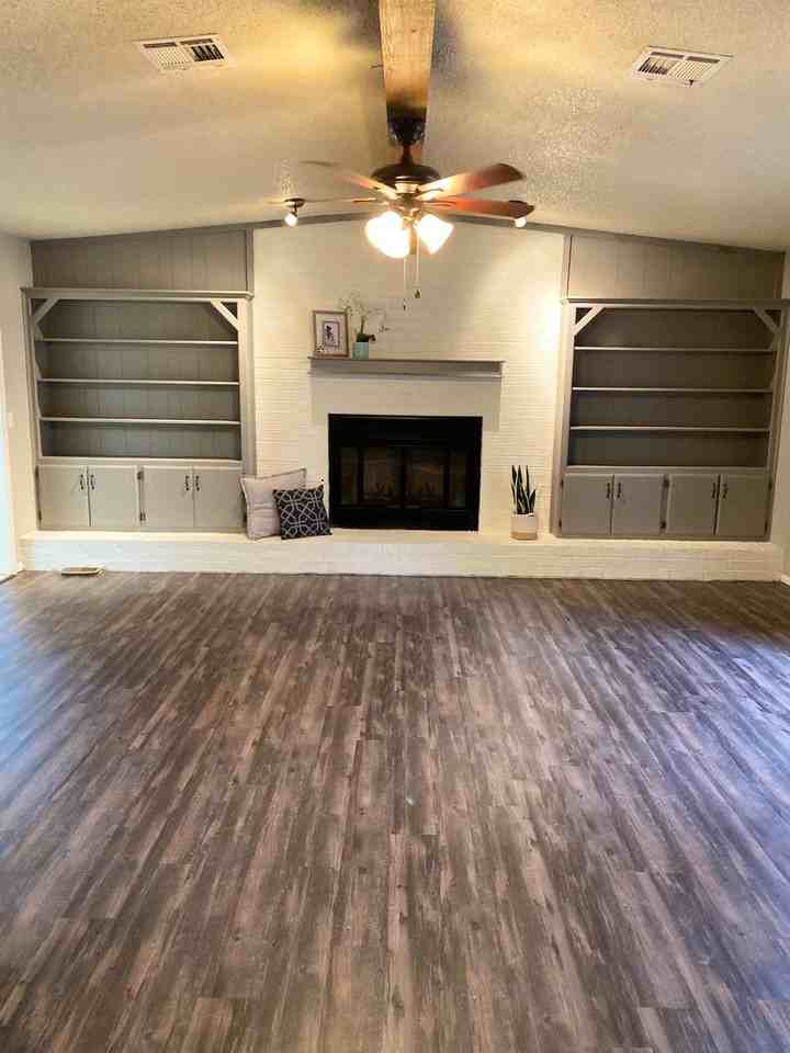 2805 Summerfield Dr - Photo 2 of 23