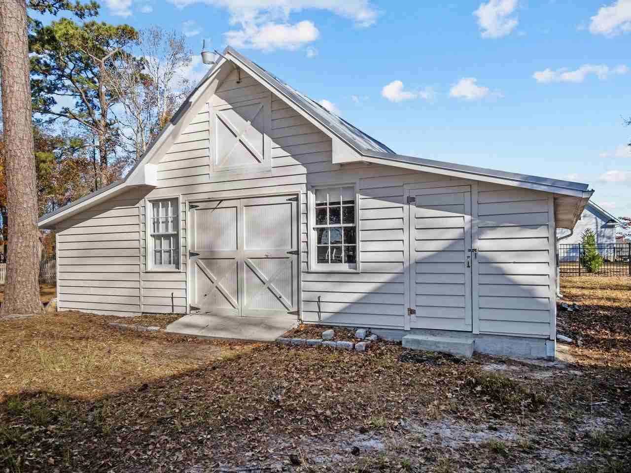 2229 Sloop Point Loop Rd - Photo 6 of 50
