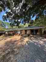 featured image of 417 Holland Dr