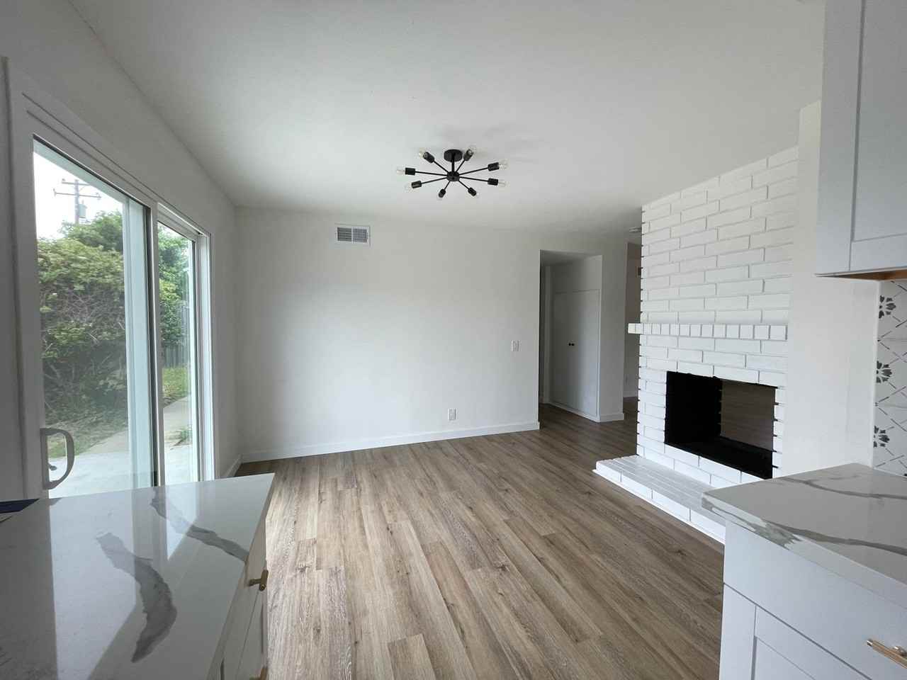 121 Huntington Pl - Photo 4 of 14