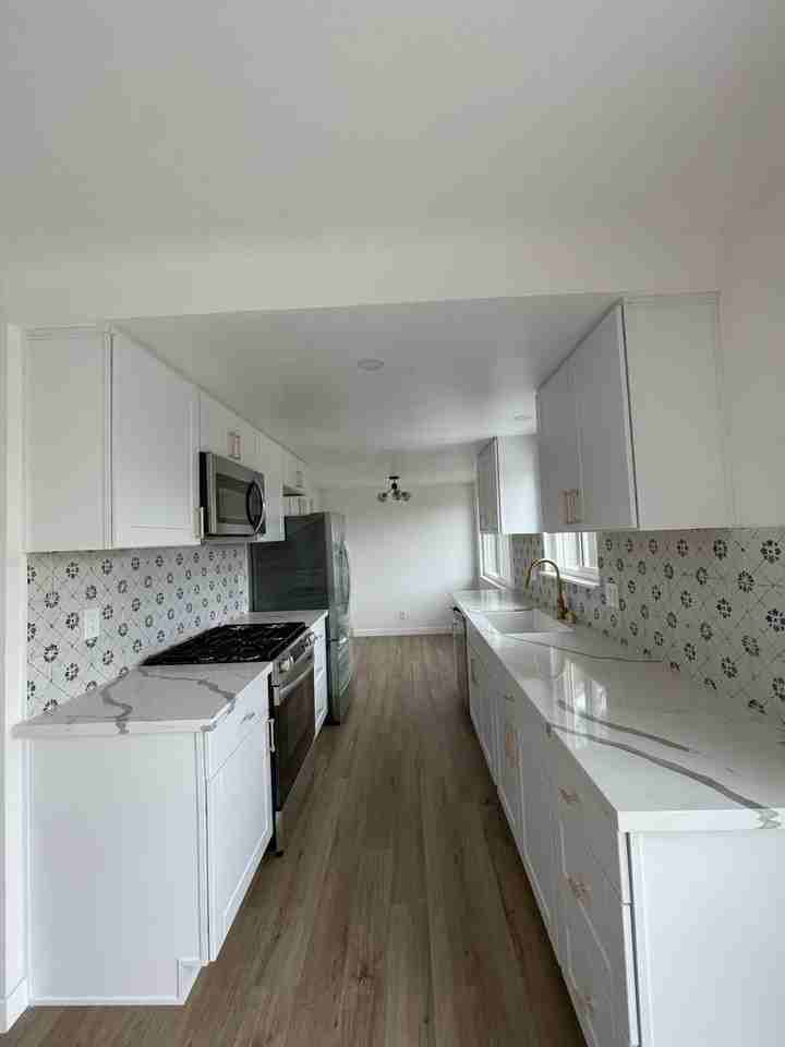 121 Huntington Pl - Photo 7 of 14