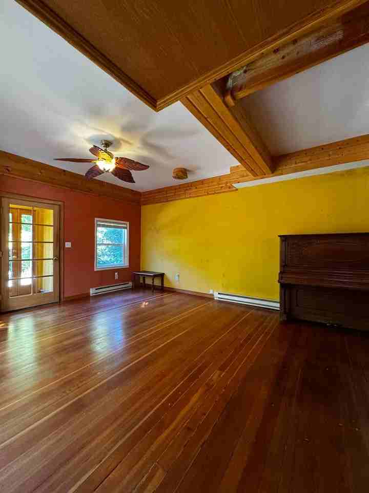 814 E 5th Ave - Photo 5 of 27