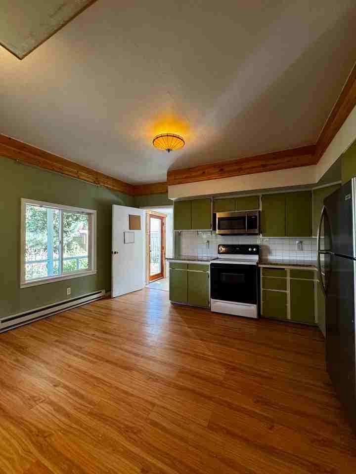 814 E 5th Ave - Photo 7 of 27