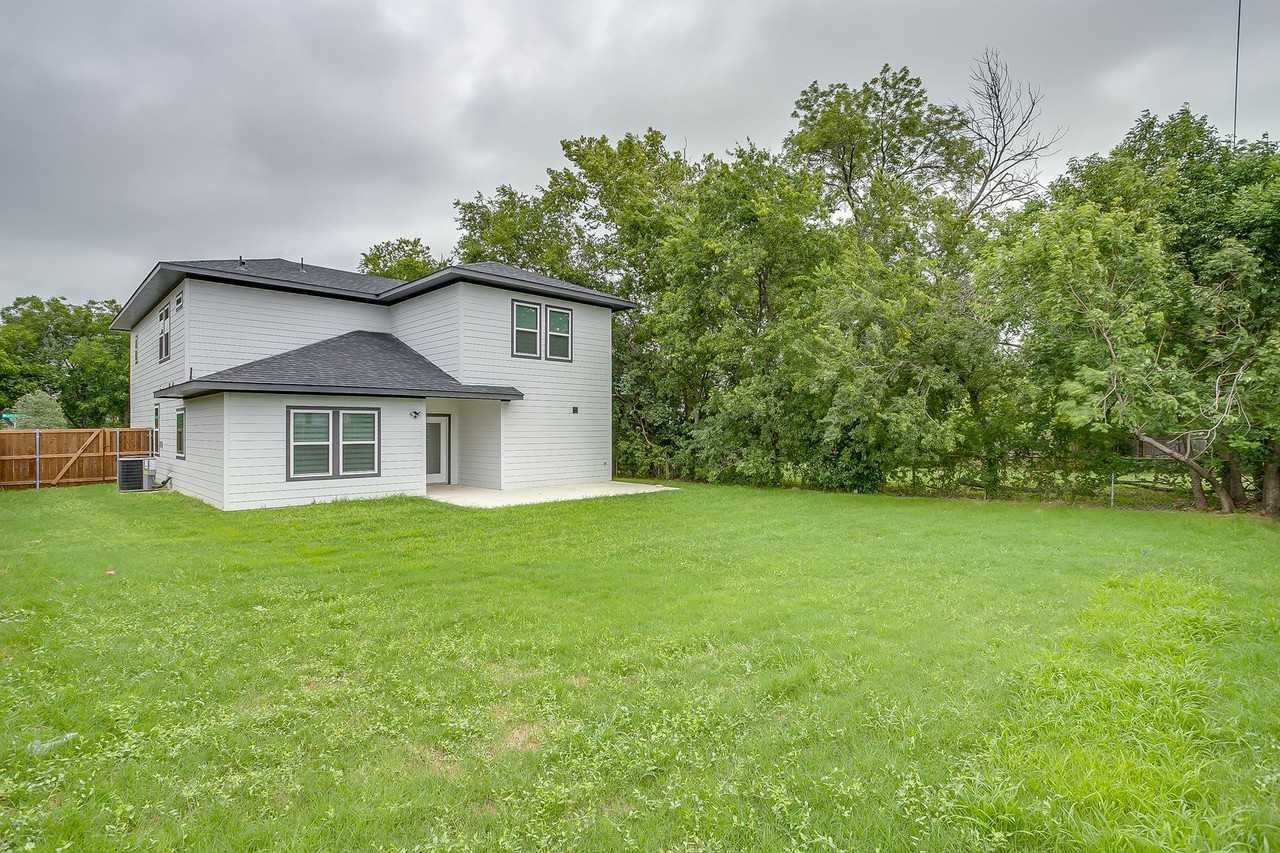 3937 Winfield Ave - Photo 7 of 32