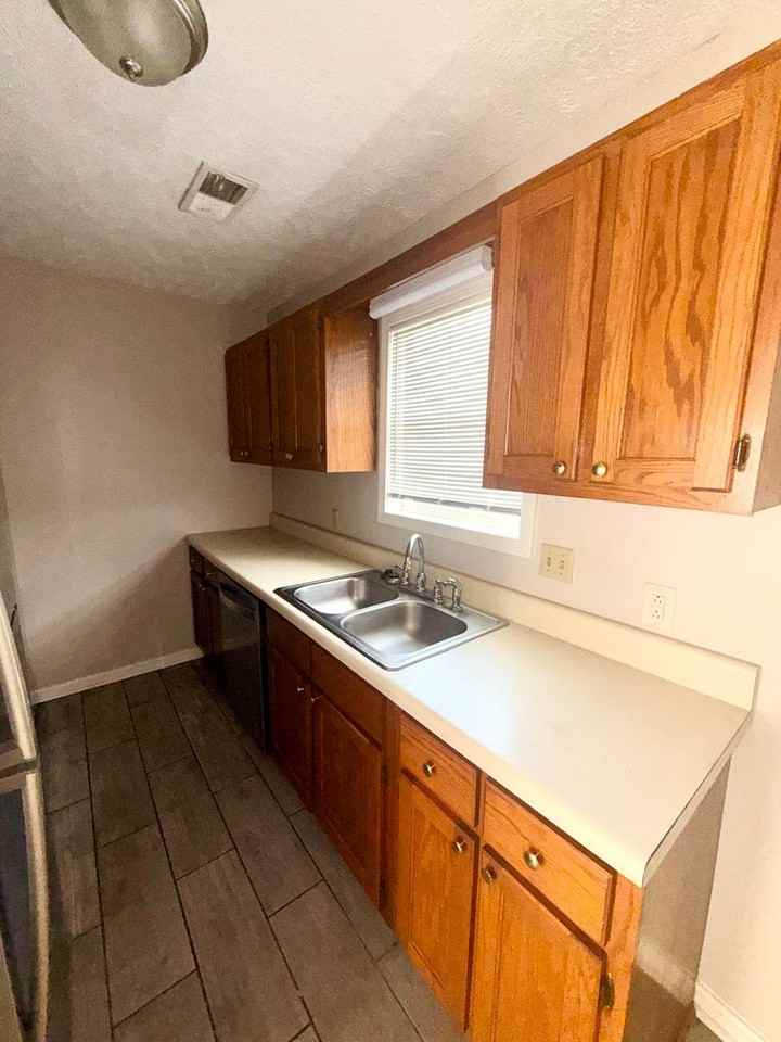 75 Brooksie Dr - Photo 5 of 16